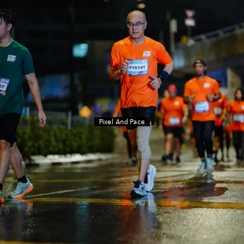 Runner Photo 7800773