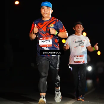 Runner Photo 7800775