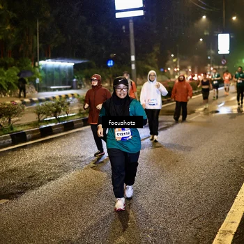 Runner Photo 7800777