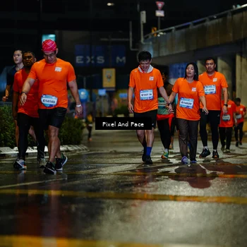Runner Photo 7800796