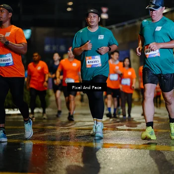 Runner Photo 7800798