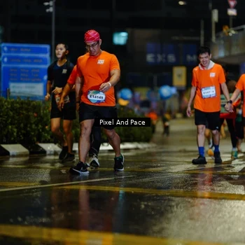 Runner Photo 7800799