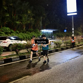 Runner Photo 7800804