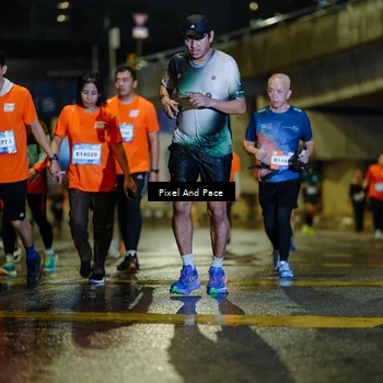 Runner Photo 7800815