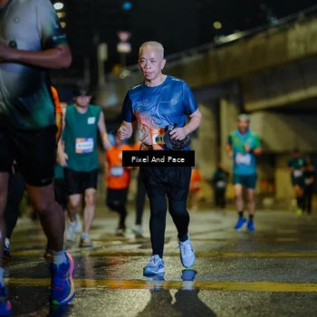 Runner Photo 7800839