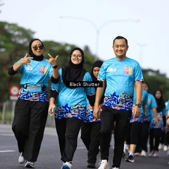 Runner Photo 7800857