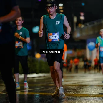Runner Photo 7800870