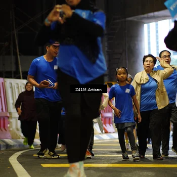 Runner Photo 7800879