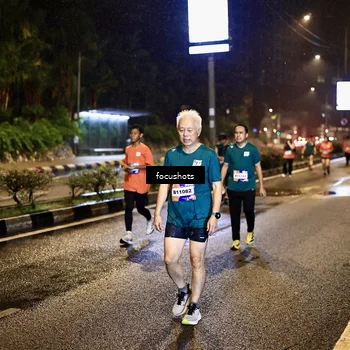 Runner Photo 7800883