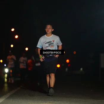 Runner Photo 7800899