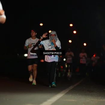Runner Photo 7800902