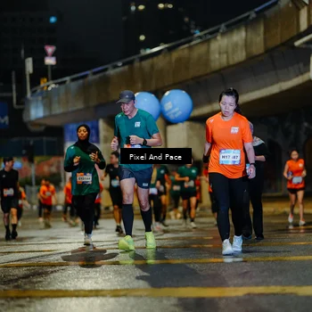 Runner Photo 7800960