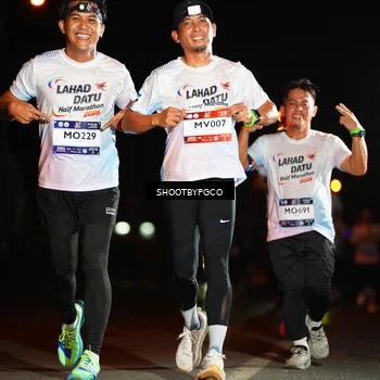 Runner Photo 7800971