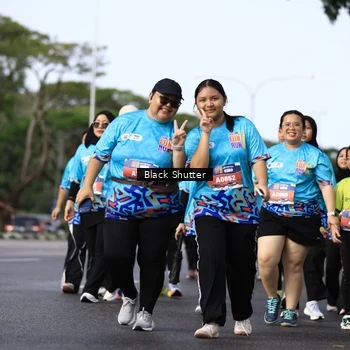 Runner Photo 7800982