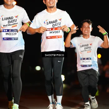Runner Photo 7800984