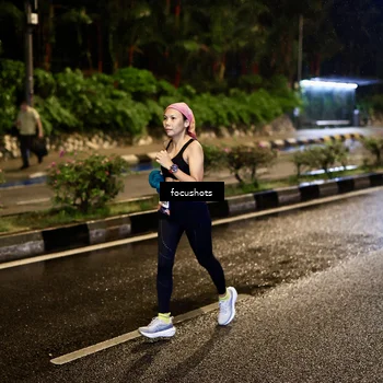Runner Photo 7801016