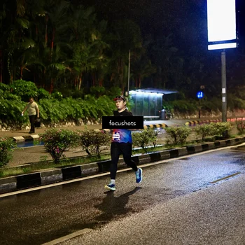 Runner Photo 7801047