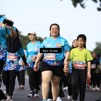 Runner Photo 7801054