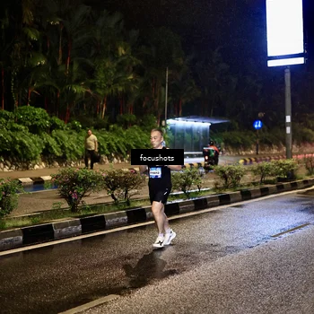 Runner Photo 7801063