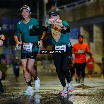Runner Photo 7801064