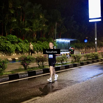Runner Photo 7801066