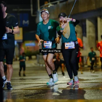 Runner Photo 7801074
