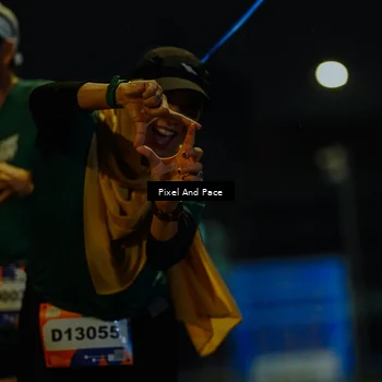 Runner Photo 7801089
