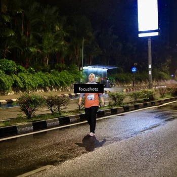 Runner Photo 7801103