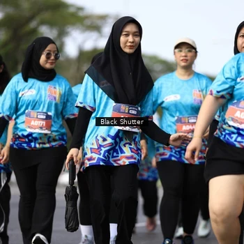 Runner Photo 7801117