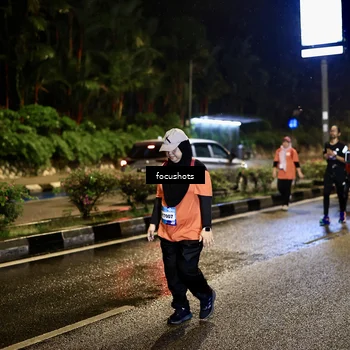 Runner Photo 7801125