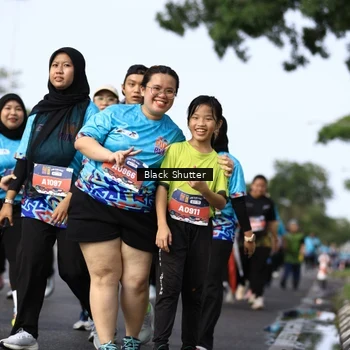 Runner Photo 7801144
