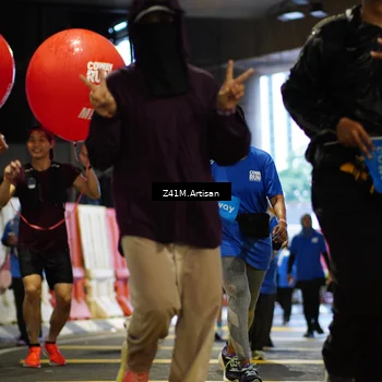 Runner Photo 7801149
