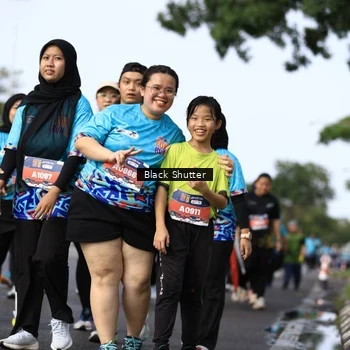 Runner Photo 7801151