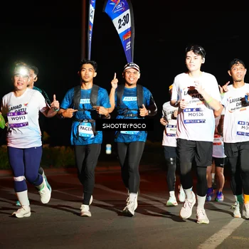 Runner Photo 7801156