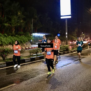 Runner Photo 7801170