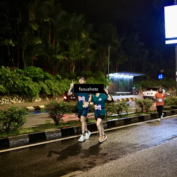 Runner Photo 7801176