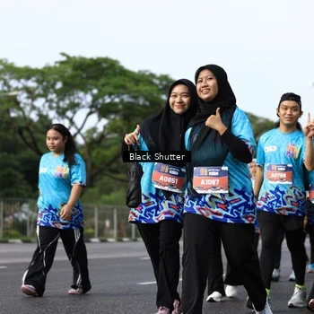 Runner Photo 7801180