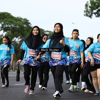 Runner Photo 7801182