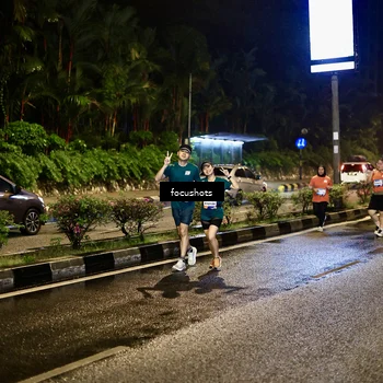 Runner Photo 7801183