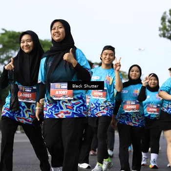 Runner Photo 7801187