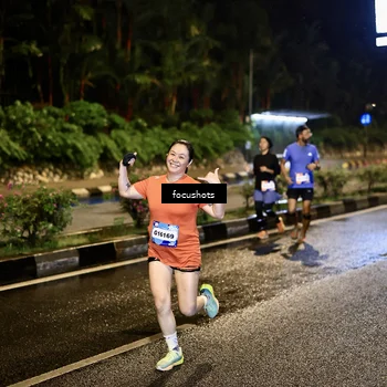 Runner Photo 7801214