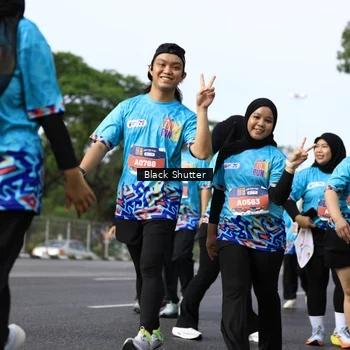 Runner Photo 7801219