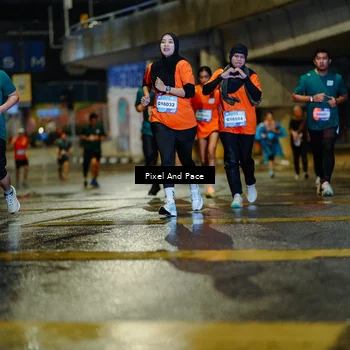 Runner Photo 7801244