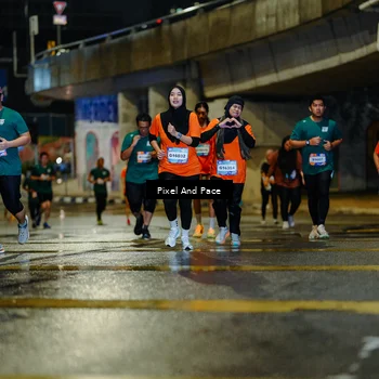 Runner Photo 7801247