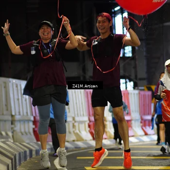 Runner Photo 7801253