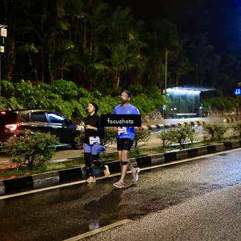 Runner Photo 7801258