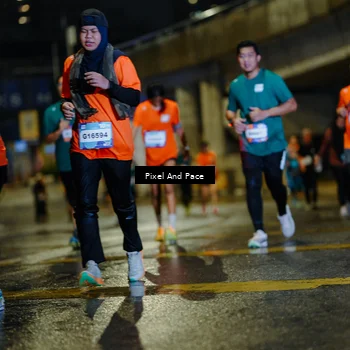 Runner Photo 7801278