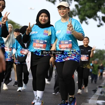 Runner Photo 7801279