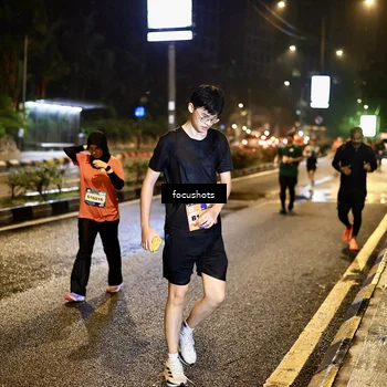 Runner Photo 7801294