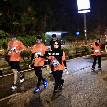 Runner Photo 7801305